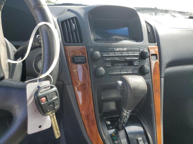 Photo 9 from auction – 2000 LEXUS RX 300 with VIN JT6GF10U0Y0073779