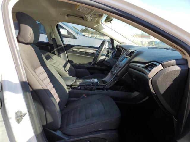 Photo 5 from auction – 2017 FORD FUSION SE with VIN 3FA6P0LU4HR317771