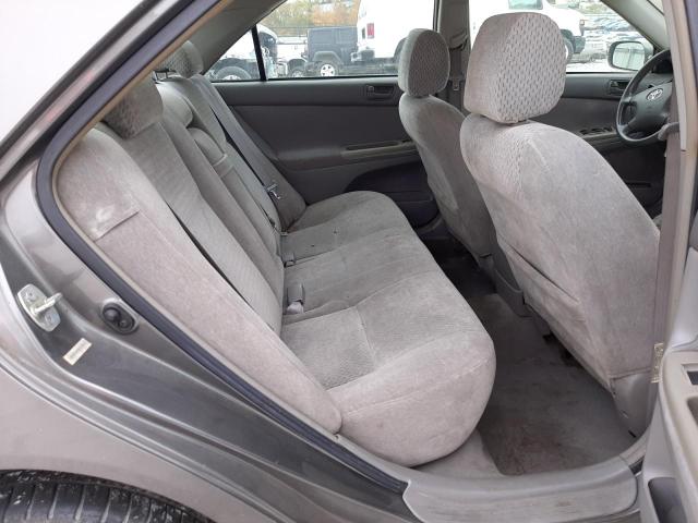 Photo 6 from auction – 2002 TOYOTA CAMRY LE with VIN 4T1BE32K92U638877