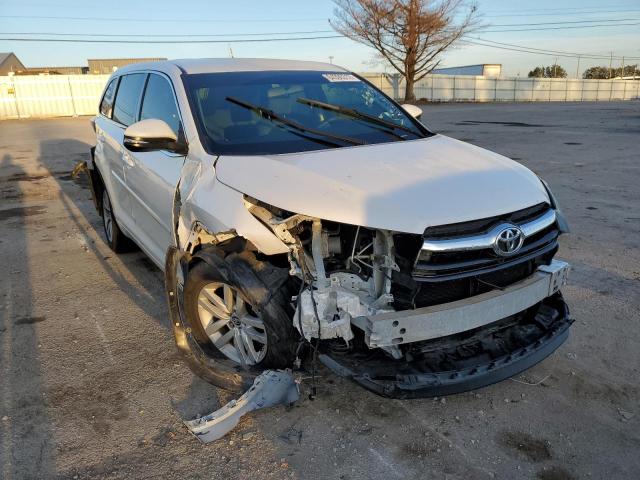 Photo 9 from auction – 2016 TOYOTA HIGHLANDER with VIN 5TDBKRFH9GS284837