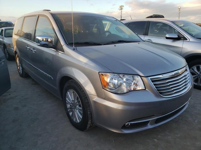 CHRYSLER TOWN & COU 2016 with VIN 2C4RC1JGXGR113051 - Photo from auction