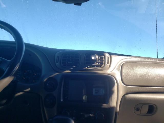 Photo 9 from auction – 2004 CHEVROLET TRAILBLAZE with VIN 1GNDT13S642433335
