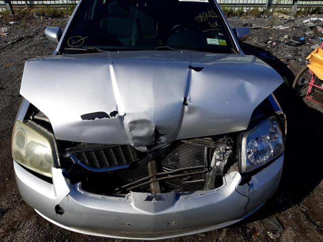 Photo 7 from auction – 2004 MITSUBISHI GALANT ES with VIN 4A3AB46F14E089441