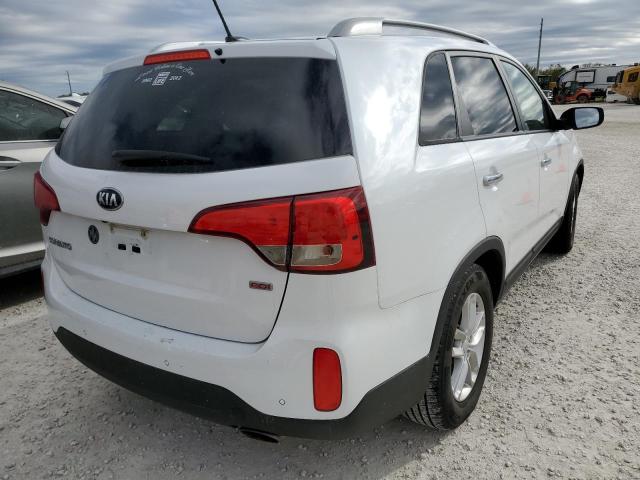 Photo 4 from auction – 2015 KIA SORENTO LX with VIN 5XYKT3A60FG591597