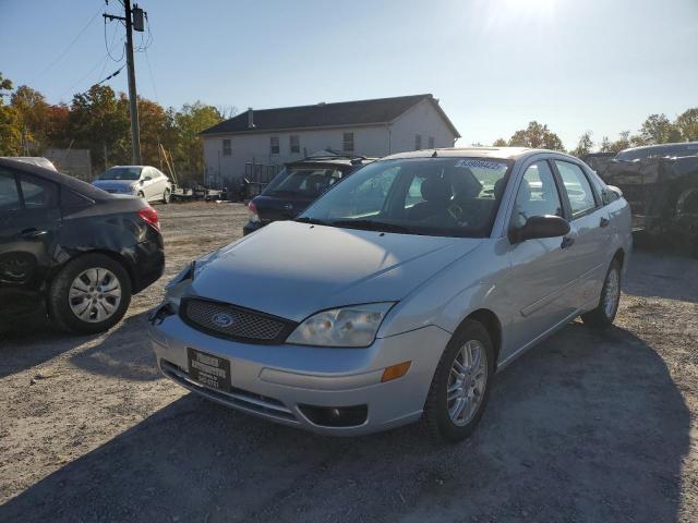 Photo 2 from auction – 2005 FORD FOCUS ZX4 with VIN 1FAFP34N95W110214