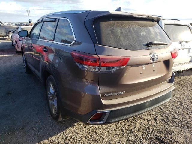 Photo 3 from auction – 2017 TOYOTA HIGHLANDER with VIN 5TDYZRFH3HS218629