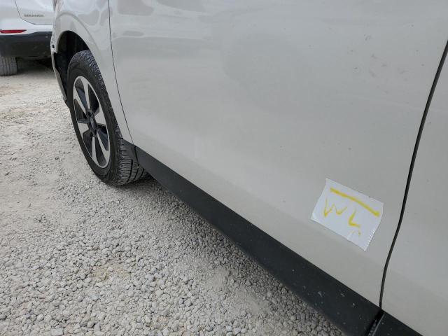 Photo 9 from auction – 2018 SUBARU FORESTER 2 with VIN JF2SJABC0JH576789