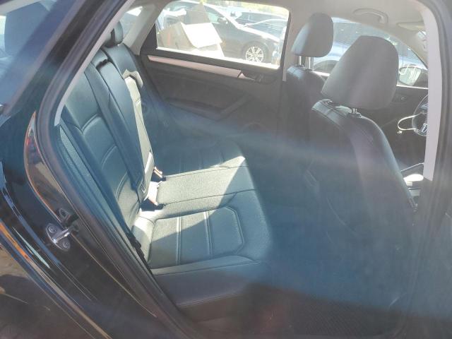 Photo 6 from auction – 2015 VOLKSWAGEN PASSAT S with VIN 1VWAT7A32FC076157