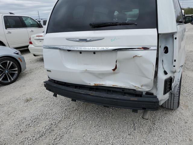 Photo 9 from auction – 2016 CHRYSLER TOWN & COU with VIN 2C4RC1BG4GR289513