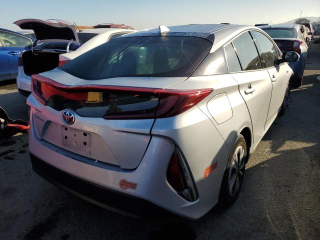 Photo 4 from auction – 2019 TOYOTA PRIUS PRIM with VIN JTDKARFP4K3117659