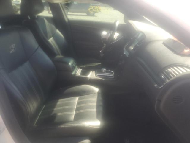 Photo 5 from auction – 2015 CHRYSLER 300 S with VIN 2C3CCABG9FH807811