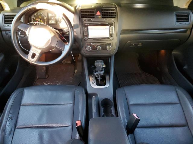 Photo 9 from auction – 2010 VOLKSWAGEN JETTA WOLF with VIN 3VWRA7AJ0AM088239