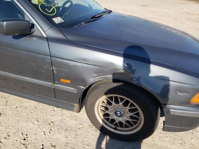 Photo 9 from auction – 2000 BMW 528 I with VIN WBADM5346YBY44557