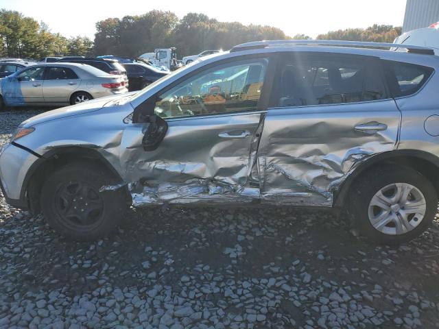 Photo 9 from auction – 2014 TOYOTA RAV4 LE with VIN 2T3BFREV6EW144686