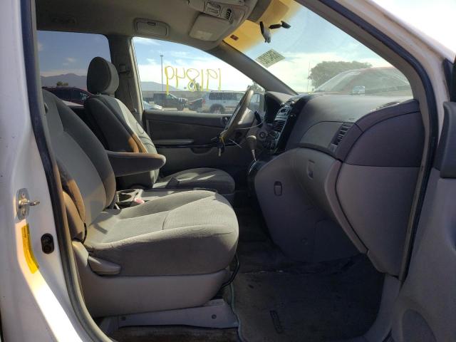 Photo 5 from auction – 2005 TOYOTA SIENNA CE with VIN 5TDZA23C35S228472