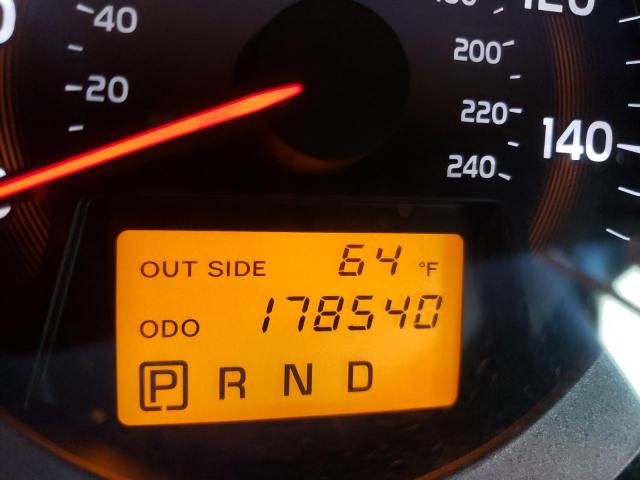 Photo 8 from auction – 2006 TOYOTA RAV4 with VIN JTMBK31V965009354