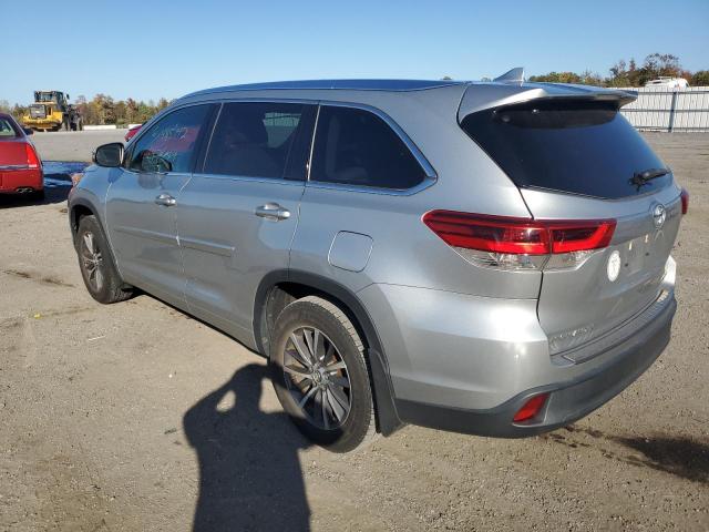 Photo 3 from auction – 2017 TOYOTA HIGHLANDER with VIN 5TDJZRFH2HS361928