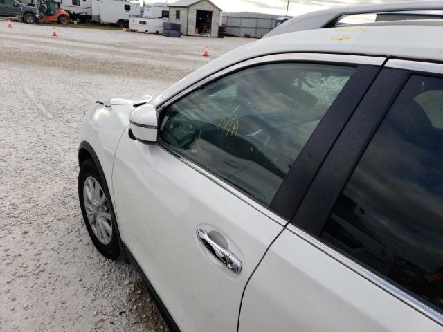 Photo 9 from auction – 2018 NISSAN ROGUE S with VIN 5N1AT2MT2JC812746