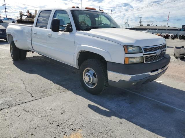 CHEVROLET SILVERADO 2005 with VIN 1GCJK33265F811674 - Photo from auction