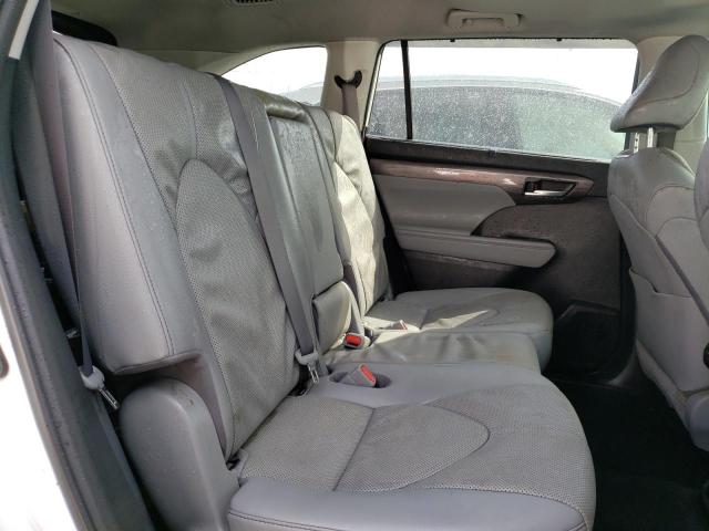 Photo 6 from auction – 2021 TOYOTA HIGHLANDER with VIN 5TDDZRBH9MS544479