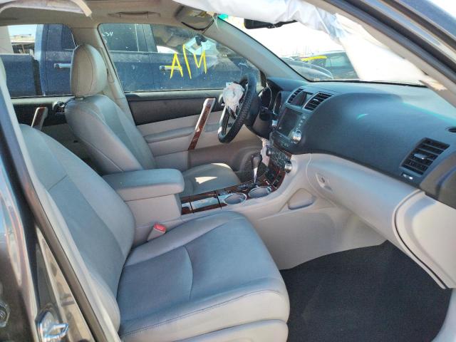 Photo 5 from auction – 2011 TOYOTA HIGHLANDER with VIN 5TDYK3EH2BS036530
