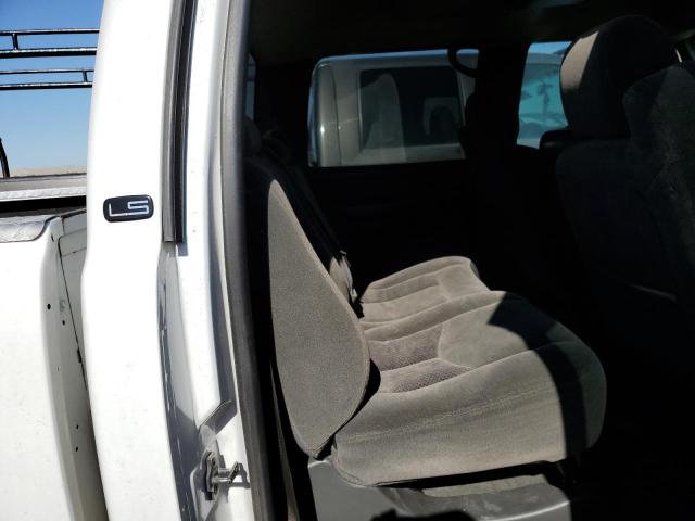 Photo 6 from auction – 2004 CHEVROLET SILVERADO with VIN 1GCHK23194F108648