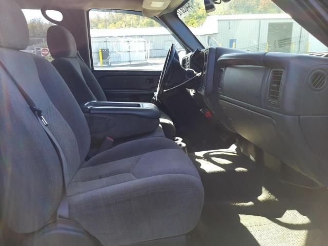 Photo 5 from auction – 2005 CHEVROLET SILVERADO with VIN 1GCHK23215F940415