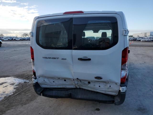 Photo 9 from auction – 2018 FORD TRANSIT T- with VIN 1FTYR1YM3JKA98923