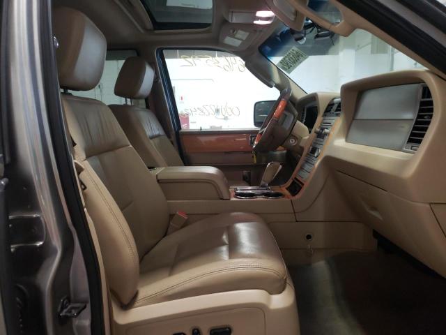 Photo 5 from auction – 2008 LINCOLN NAVIGATOR with VIN 5LMFU28528LJ21075