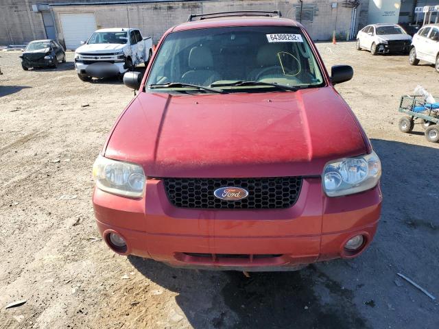 Photo 9 from auction – 2005 FORD ESCAPE LIM with VIN 1FMYU04125KA53669