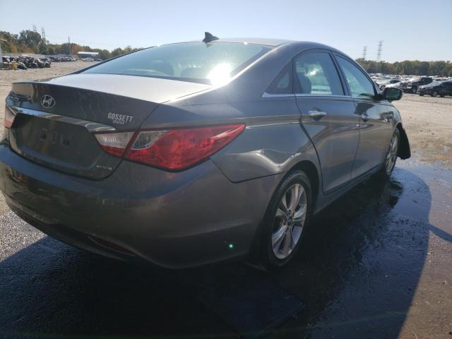 Photo 4 from auction – 2013 HYUNDAI SONATA SE with VIN 5NPEC4AC7DH782965