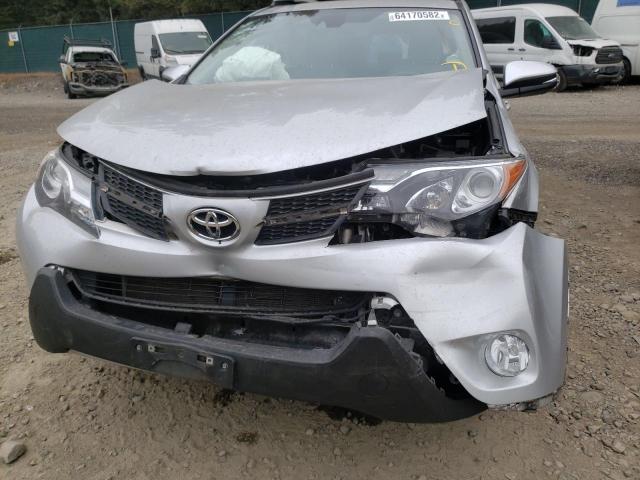 Photo 9 from auction – 2015 TOYOTA RAV4 LIMIT with VIN 2T3DFREVXFW302487