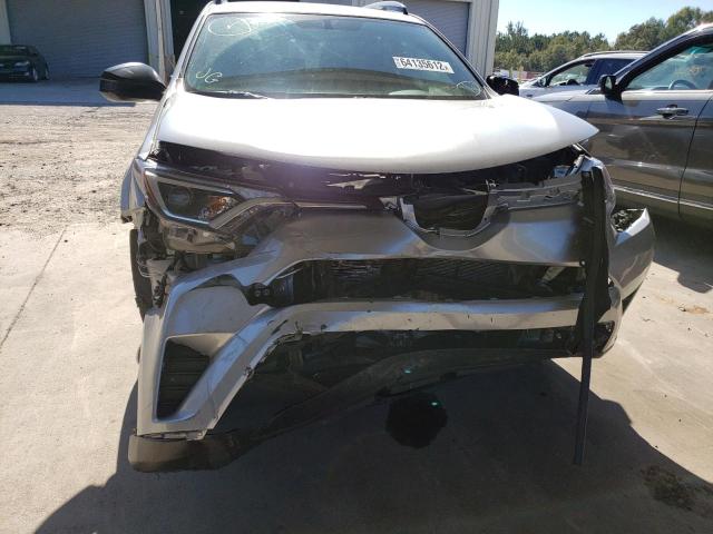 Photo 9 from auction – 2016 TOYOTA RAV4 LE with VIN 2T3ZFREV9GW312290