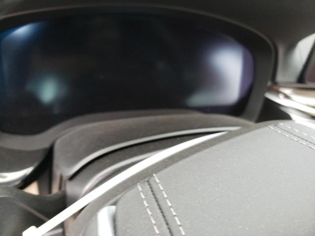 Photo 8 from auction – 2021 BMW 540 I with VIN WBA53BJ08MWX11713