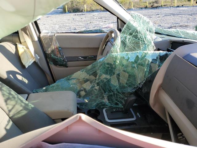 Photo 5 from auction – 2011 FORD ESCAPE XLS with VIN 1FMCU0C78BKC06034