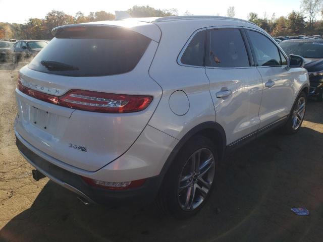 Photo 4 from auction – 2015 LINCOLN MKC with VIN 5LMCJ2A90FUJ22337