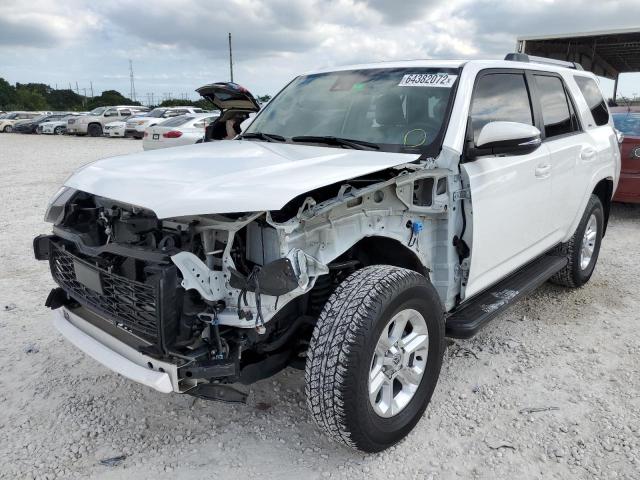 Photo 2 from auction – 2022 TOYOTA 4RUNNER SR with VIN JTEFU5JR4N5253028