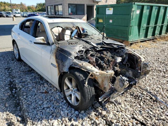 BMW 528 XI 2013 with VIN WBAXH5C57DDW16740 - Photo from auction