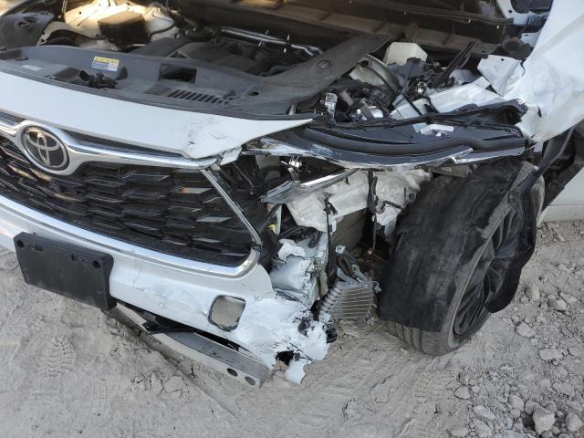 Photo 9 from auction – 2022 TOYOTA HIGHLANDER with VIN 5TDFZRAH2NS094427