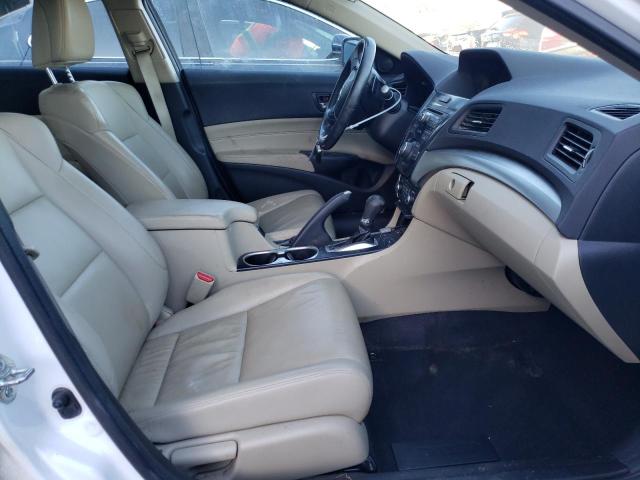 Photo 5 from auction – 2016 ACURA ILX BASE W with VIN 19UDE2F34GA021584