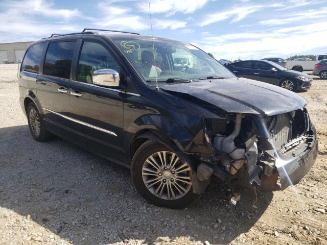 CHRYSLER TOWN & COU 2014 with VIN 2C4RC1CG6ER107628 - Photo from auction