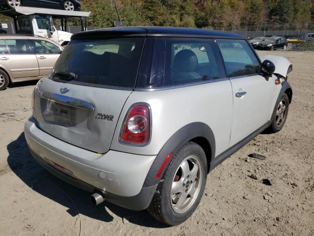 Photo 4 from auction – 2011 MINI COOPER with VIN WMWSU3C57BTX96122