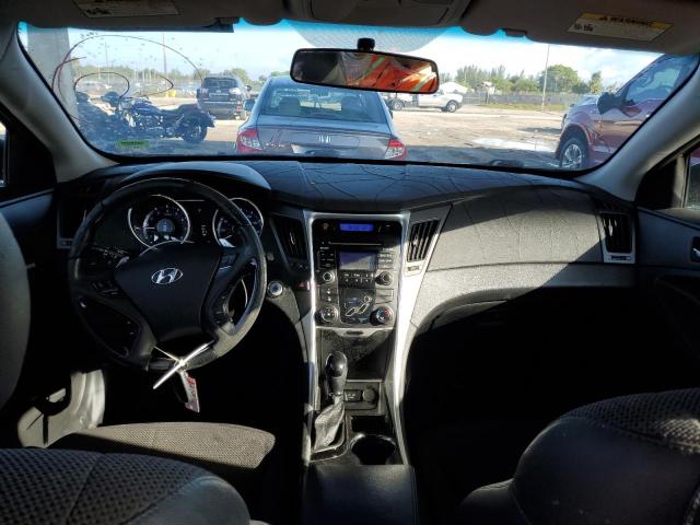 Photo 9 from auction – 2011 HYUNDAI SONATA SE with VIN 5NPEC4ACXBH237758