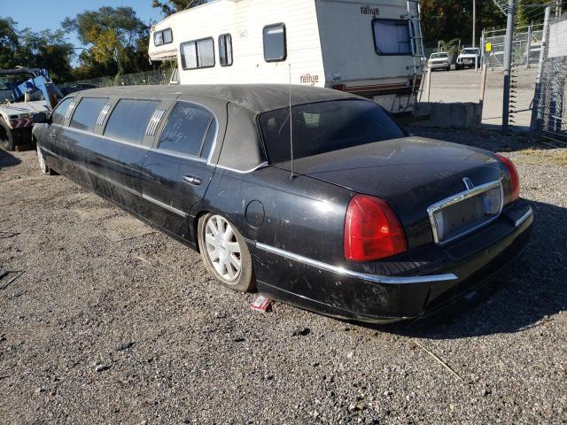 Photo 3 from auction – 2003 LINCOLN TOWN CAR E with VIN 1L1FM81W63Y637509