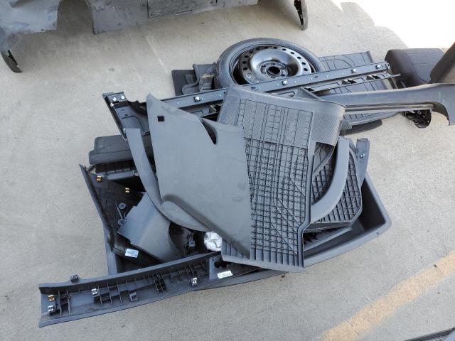 Photo 9 from auction – 2022 CHEVROLET TRAVERSE L with VIN 1GNEVMKW4NJ190748