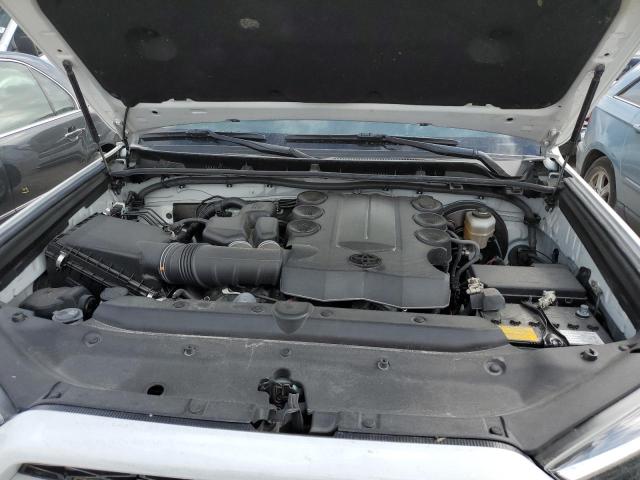 Photo 7 from auction – 2018 TOYOTA 4RUNNER SR with VIN JTEZU5JR7J5183063