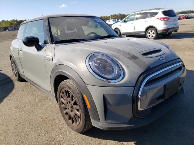 MINI COOPER SE 2022 with VIN WMW13DJ01N2S07507 - Photo from auction