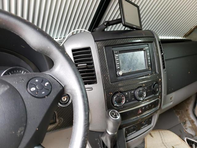 Photo 9 from auction – 2016 WINNEBAGO VIEW with VIN WDAPF4CCXG9656614