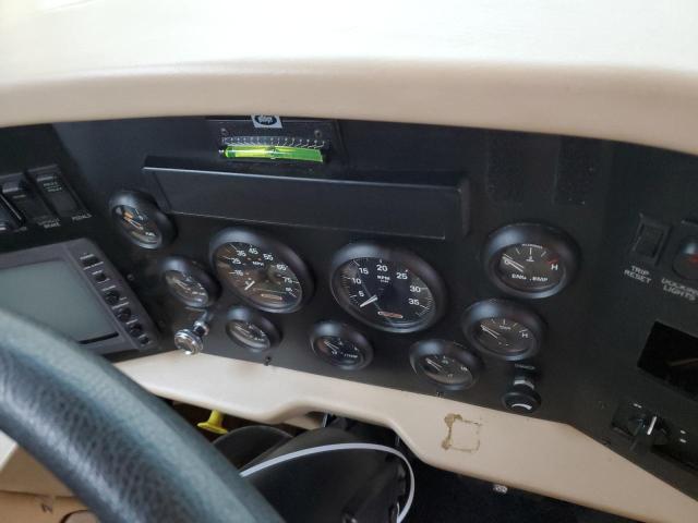Photo 8 from auction – 2004 FREIGHTLINER CHASSIS X with VIN 4UZAAHAK84CM77548