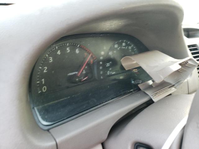 Photo 8 from auction – 2003 TOYOTA CAMRY LE with VIN 4T1BE32K13U697066
